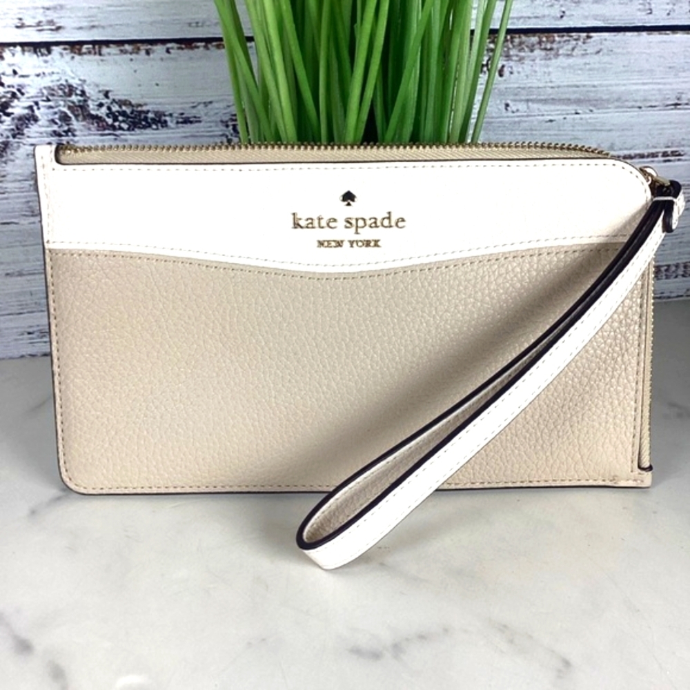 Kate Spade‎ New York Lucy Colorblock Beige White Wristlet Bag Wallet